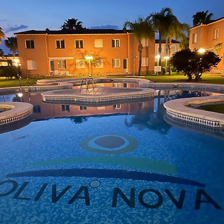 Apartment Sevilla III Golf ,Big Pool And Seaside Oliva Exterior foto