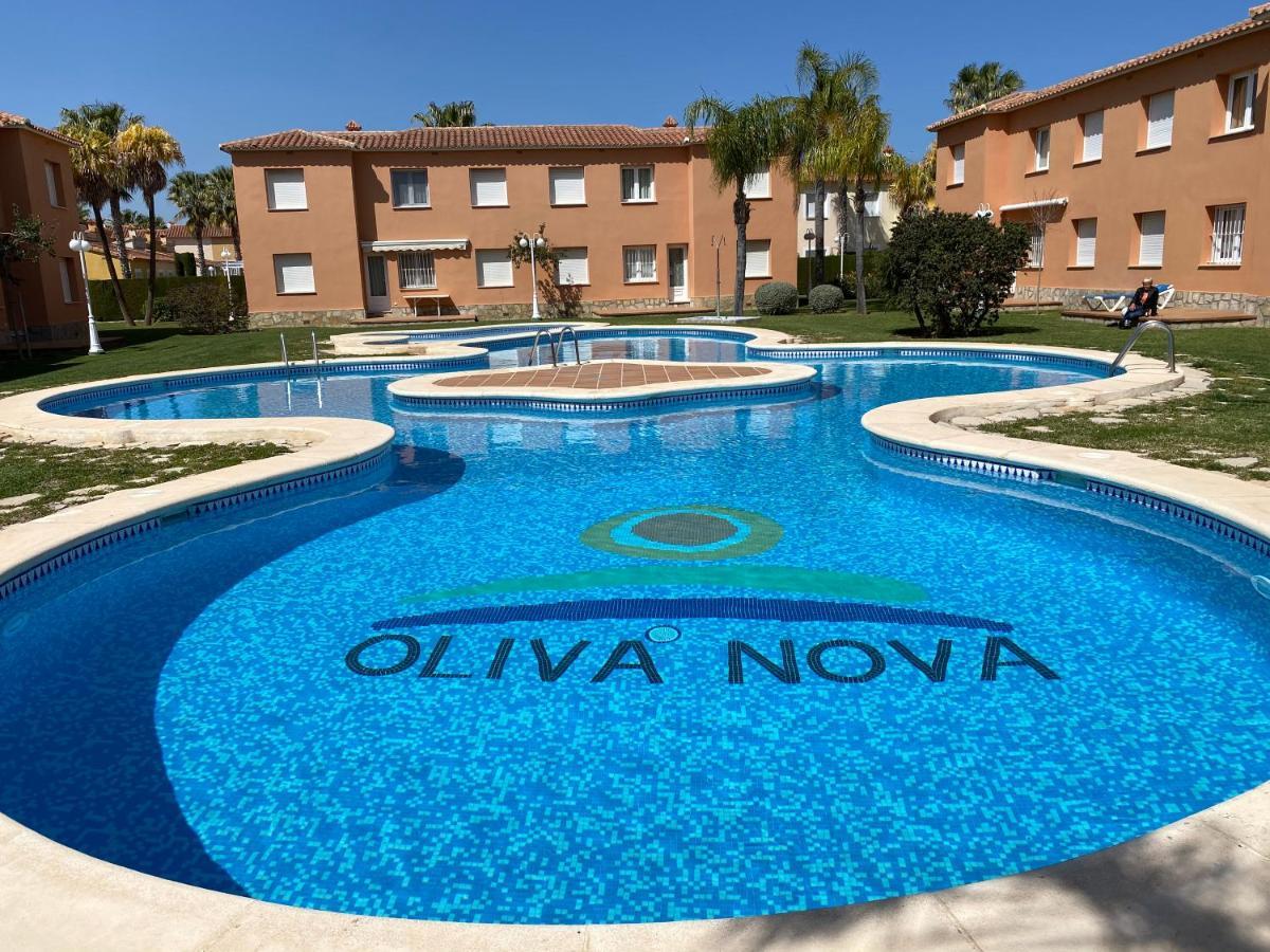 Apartment Sevilla III Golf ,Big Pool And Seaside Oliva Exterior foto